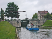 Locks on this section of the Canal de Briare are automatic and are grouped in chains, controlled by a remote lockkeeper.
